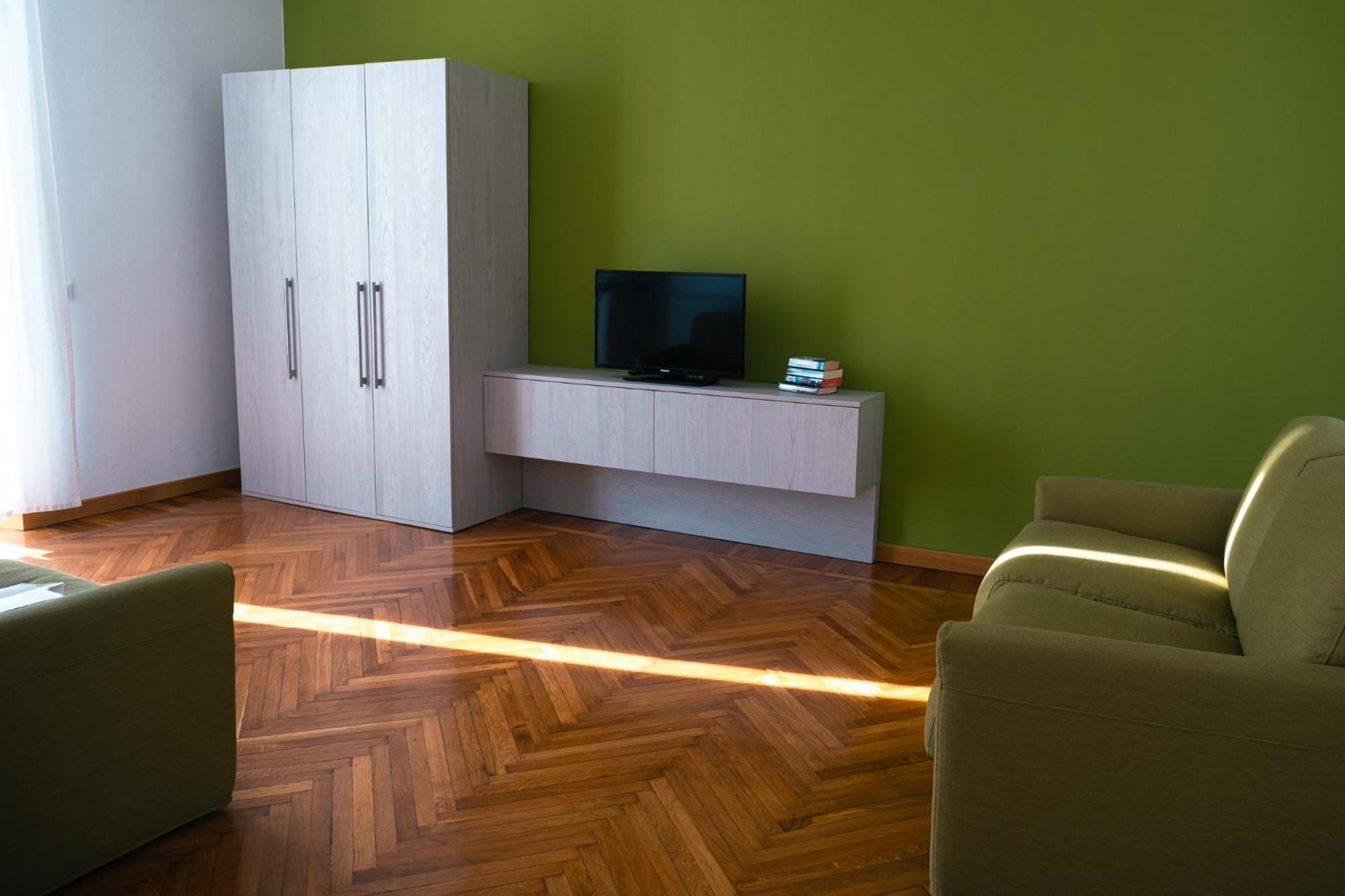 Apartamento Residenza Cece' Lecco Exterior foto
