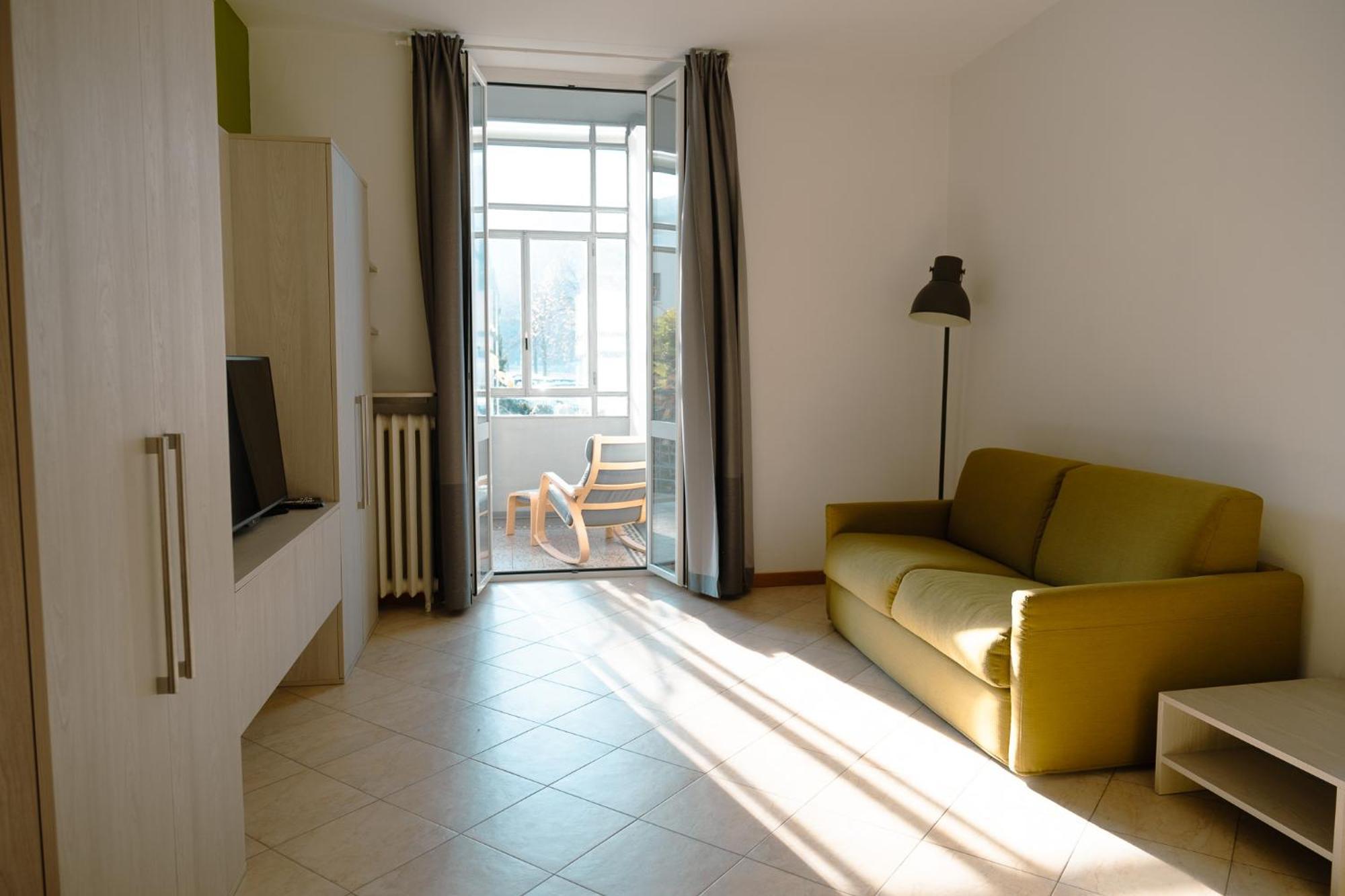 Apartamento Residenza Cece' Lecco Exterior foto